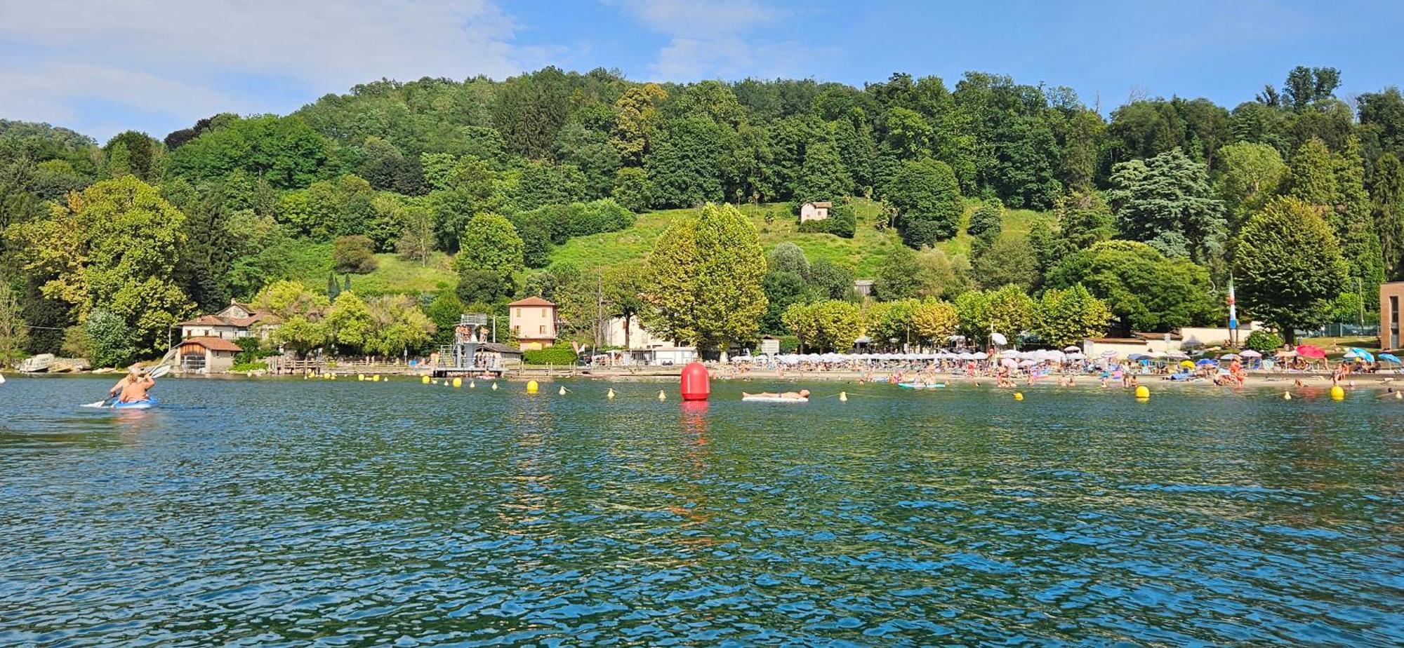 La Baia D'Acquadolce Villa Bolzano Novarese Exteriör bild