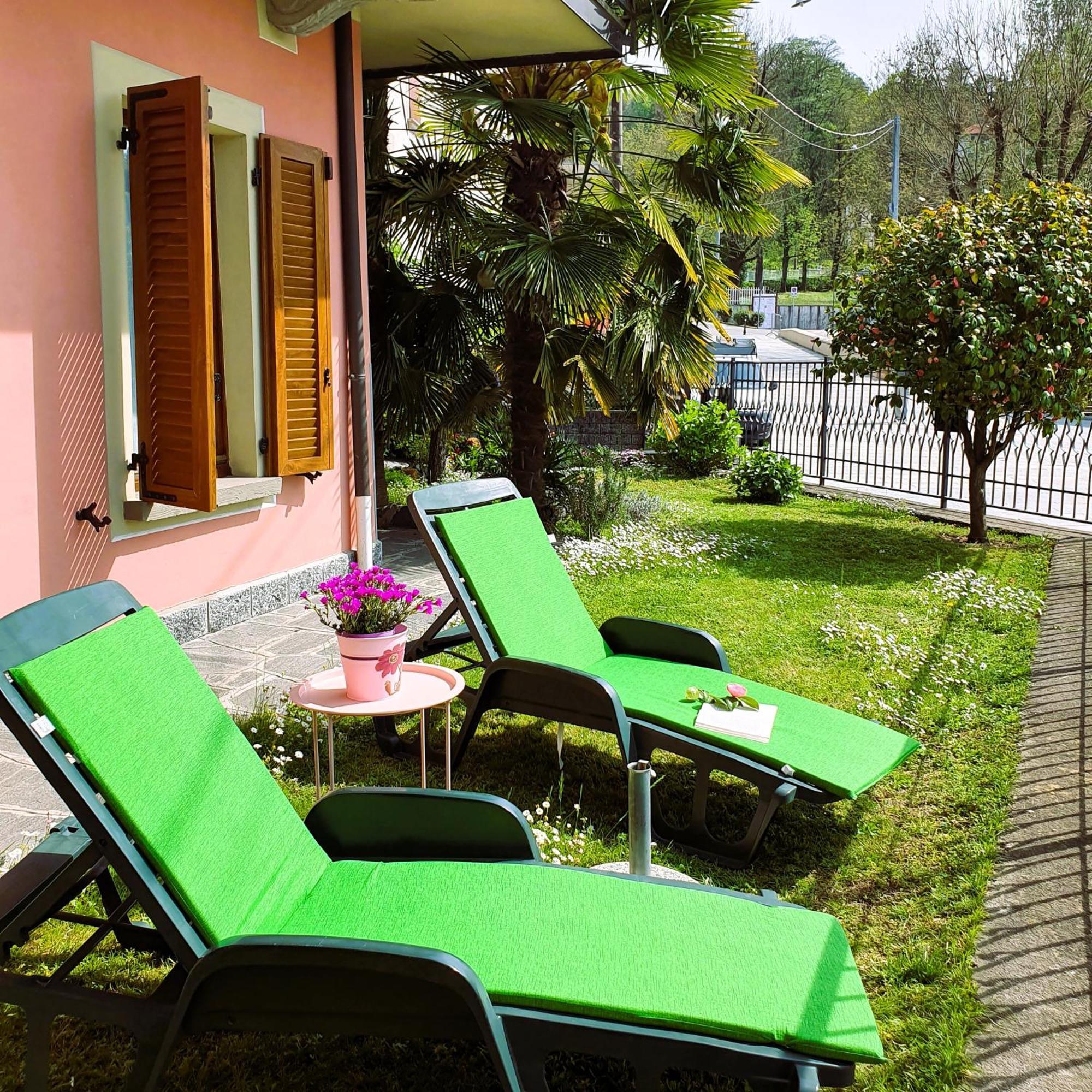 La Baia D'Acquadolce Villa Bolzano Novarese Exteriör bild